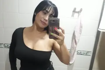 AlissonTyler4u's Live Cams Bio Page - Cams.com